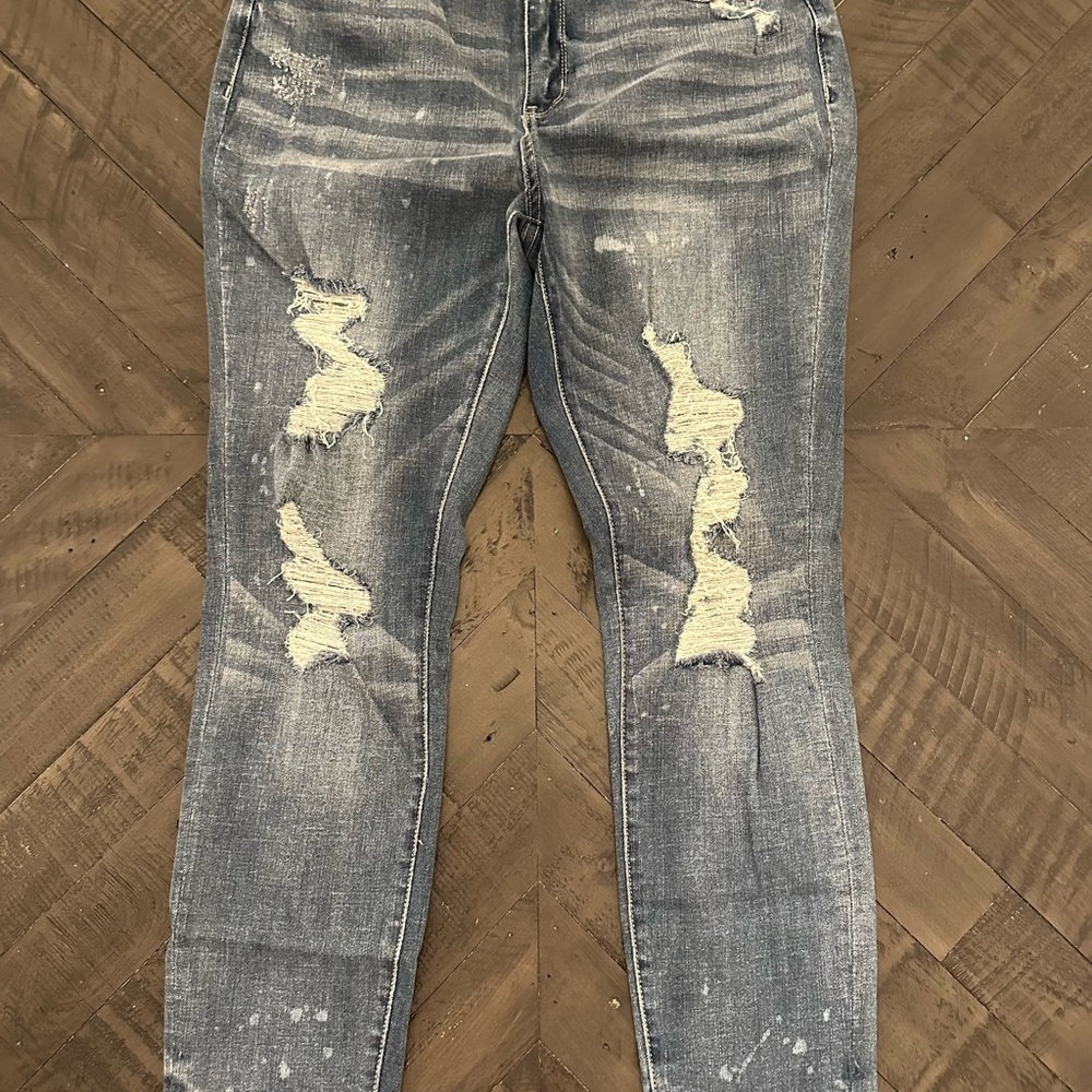 Judy Blue Skinny Distressed Blue Jeans - NWOT
